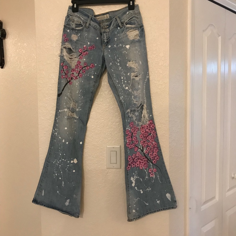 Hand painted jeans size 5 Hollister Flair